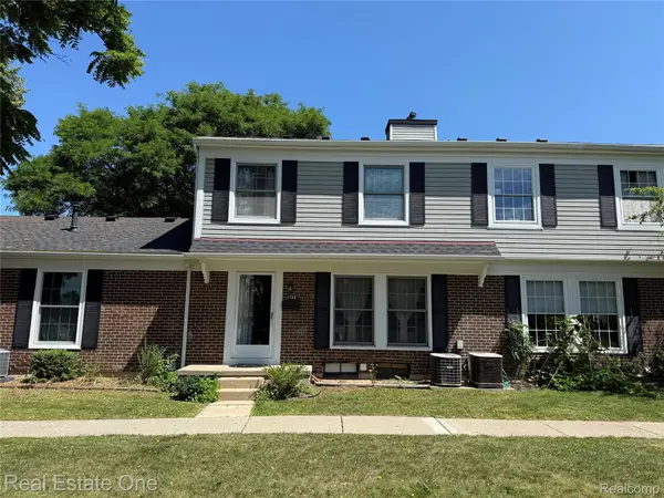 2768 Glenbridge Court, AnnArbor, MI 48104