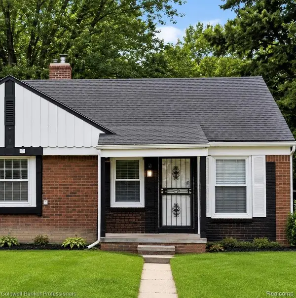 19724 Moross Road, Detroit, MI 48224
