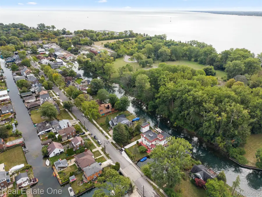 14356 Harbor Island, Detroit, MI 48215 - #3