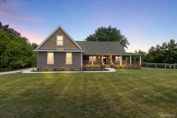 13205 Hogan Road, Linden, MI 48451