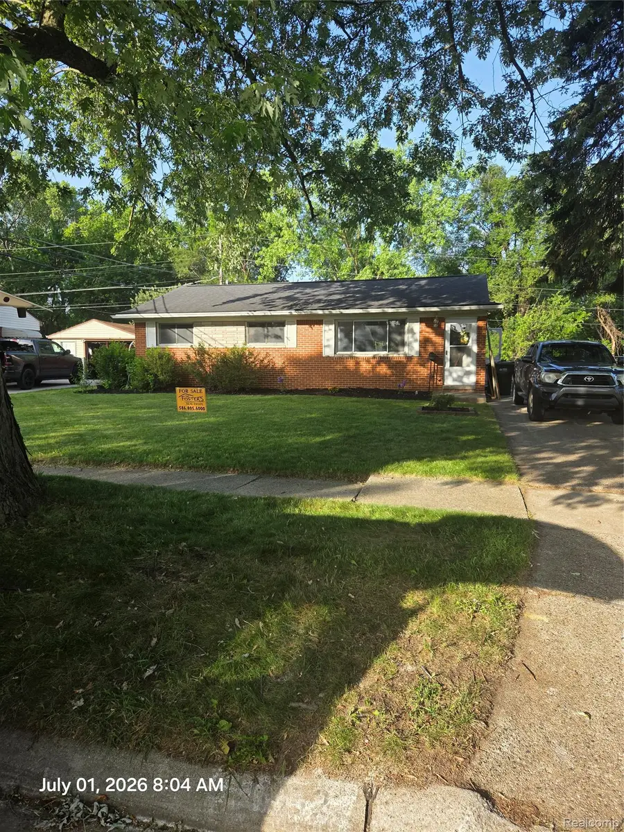 10952 Lesure E, Sterling Heights, MI 48035 - #2