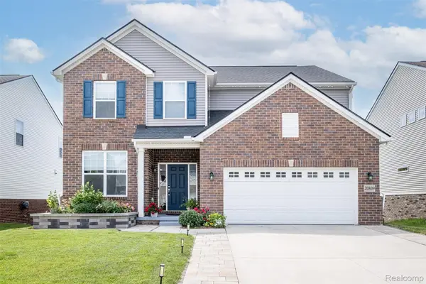 20809 Gidran Drive, SouthLyon, MI 48178