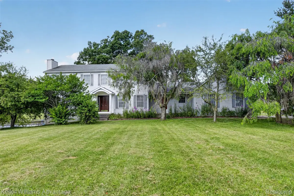 2360 White Birch Trail, Howell, MI 48843 - #1