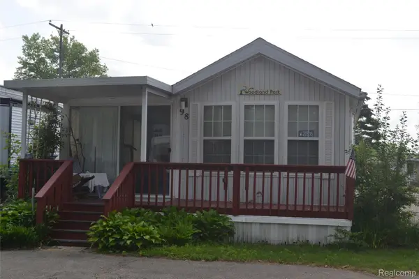 1140 S Ortonville Rd Unit 98 Road, Ortonville, MI 48462