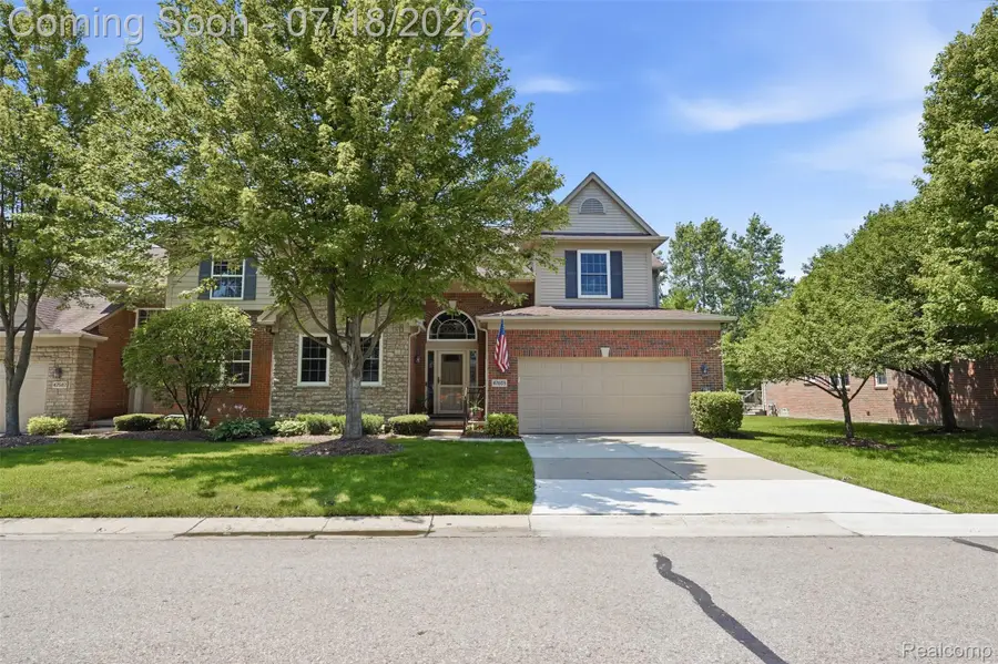 47603 Scenic Circle Drive S, Canton, MI 48188 - #2