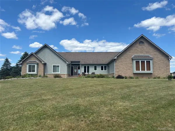 725 S Sashabaw Road, Ortonville, MI 48462