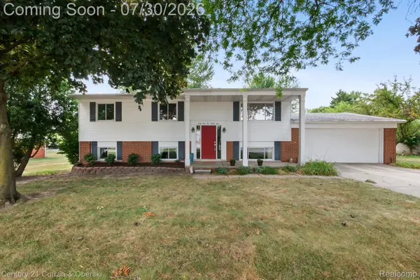 41533 Borchart Drive, Novi, MI 48375