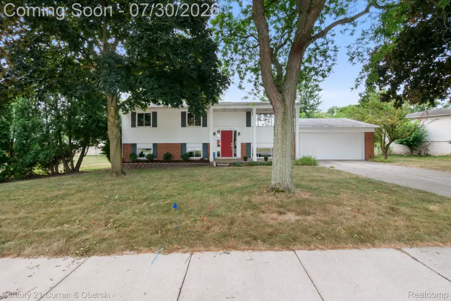 41533 Borchart Drive, Novi, MI 48375 - #2