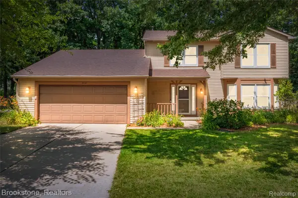 312 Burr Oak Drive, AnnArbor, MI 48103