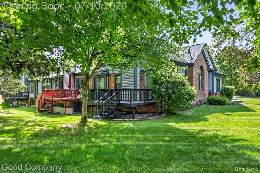 2701 Lochmoor Boulevard, Orion, MI 48360 - #2