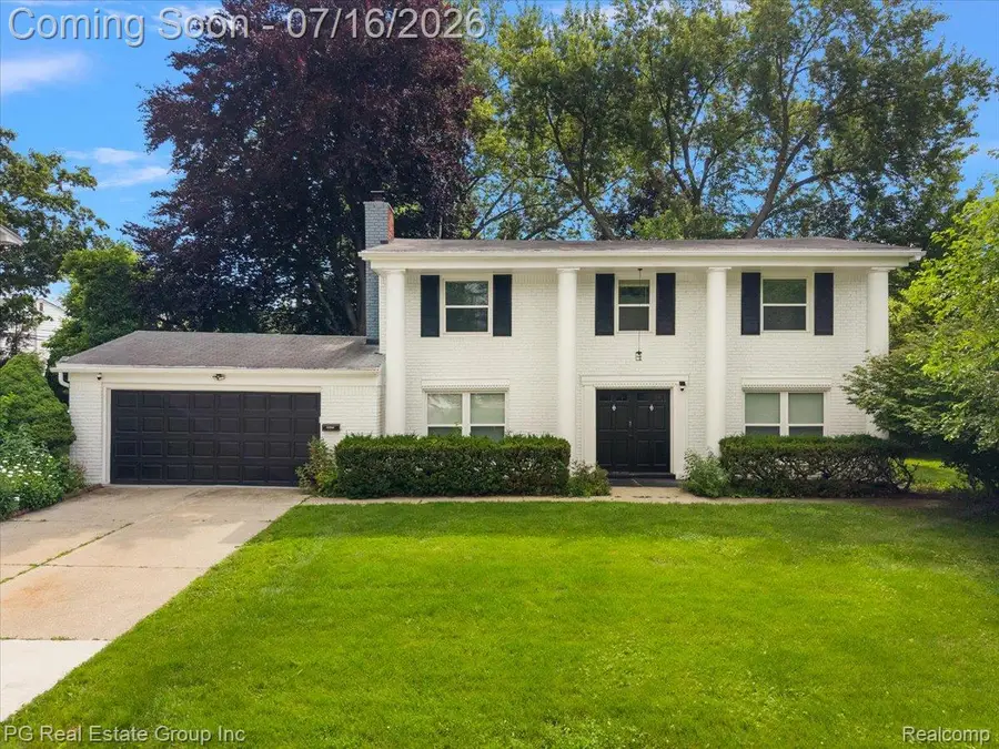 24132 Saint Mary Court, Farmington, MI 48336 - #2