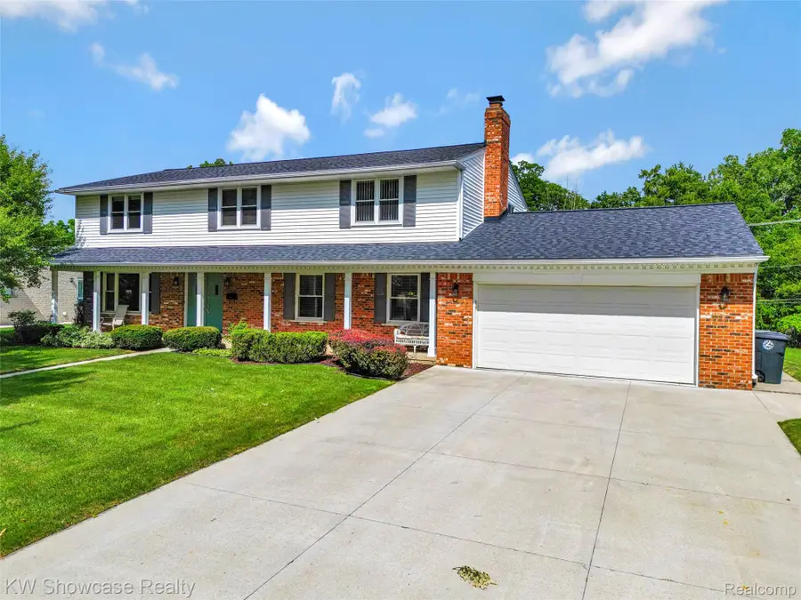 16720 Wayne Road, Livonia, MI 48154 - #2