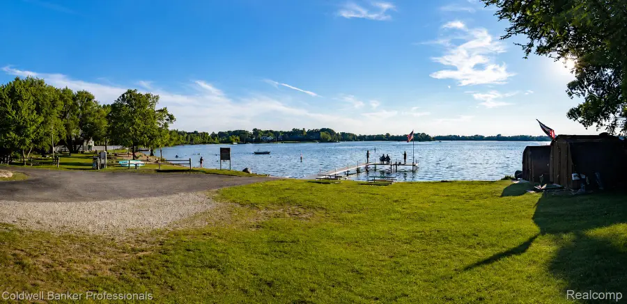 3182 Beechtree Court, Orion, MI 48360 - #3