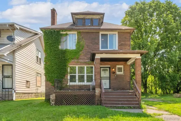 8928 Mackinaw Street, Detroit, MI 48204