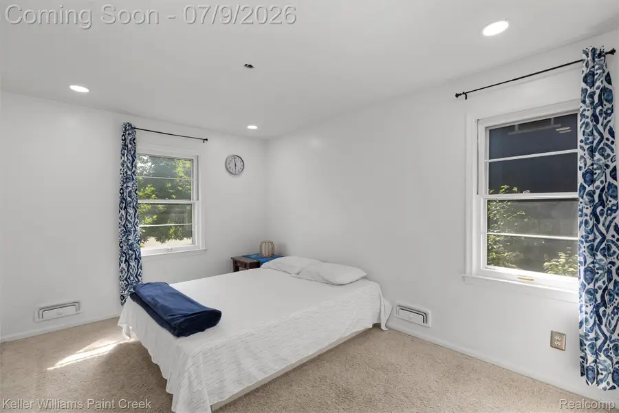 2731 Crooks Road, Royal Oak, MI 48073 - #2