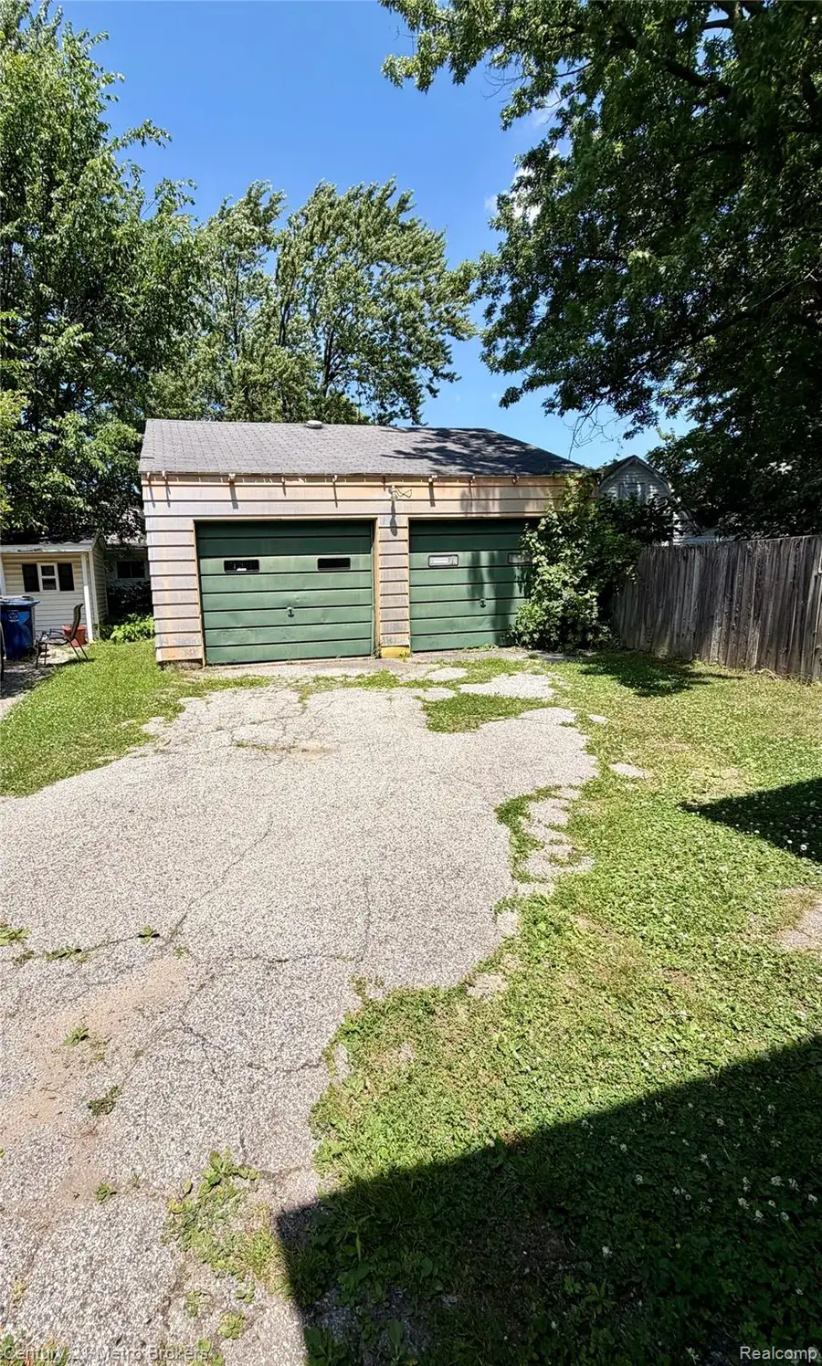 2734 Brown Street, Flint, MI 48503 - #3