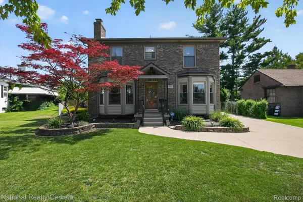 22523 Sheridan Street, Dearborn, MI 48128
