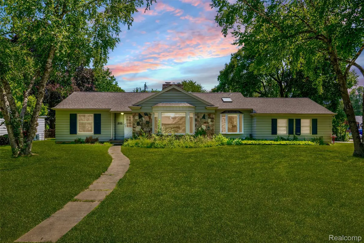 19455 Coral Gables Street, Southfield, MI 48076 - #1
