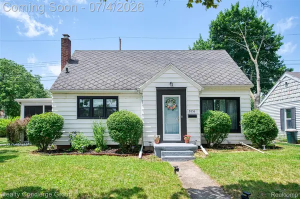 2036 Devonshire Avenue, Lansing, MI 48910
