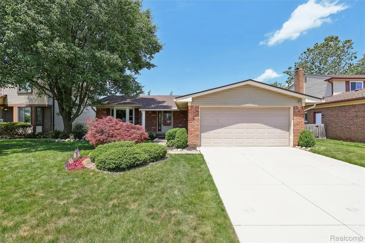 42698 Keystone Lane, Canton, MI 48187 - #1