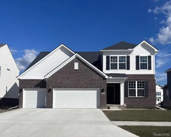 51494 Nature Trail Drive, Macomb, MI 48042