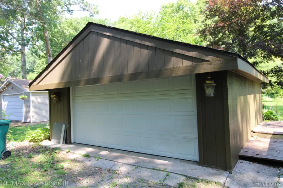 38550 Superior Street, Romulus, MI 48174 - #2