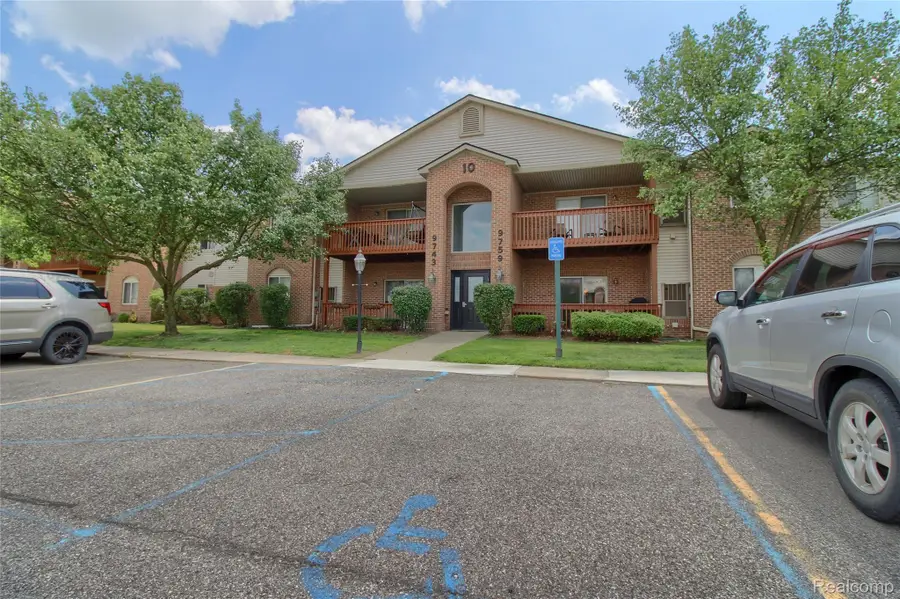 9743 Wildflower Court, Belleville, MI 48111 - #3