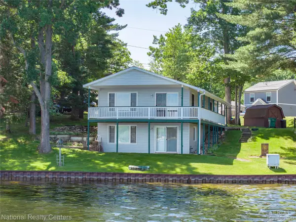 2103 Ojibway Trail N, WestBranch, MI 48661