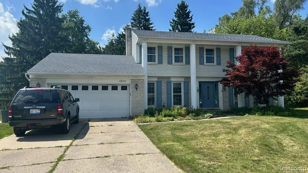 43095 Whisper Court, Northville, MI 48168 - #1