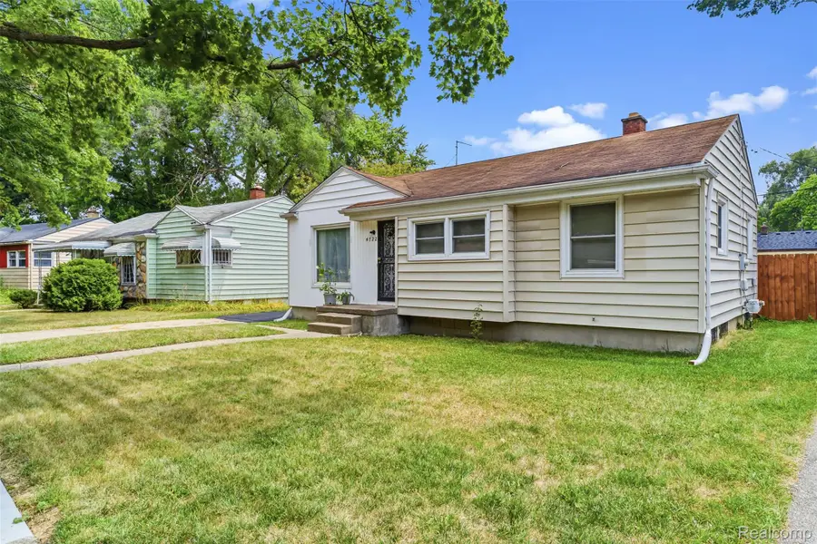 4722 Birchcrest Drive, Flint, MI 48504 - #3