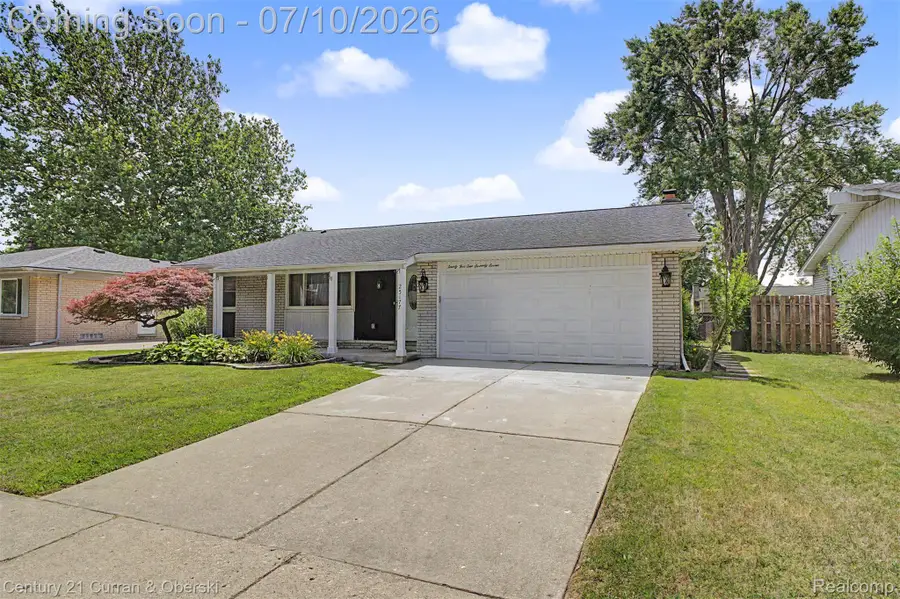 25177 Richard Street, Taylor, MI 48180 - #3