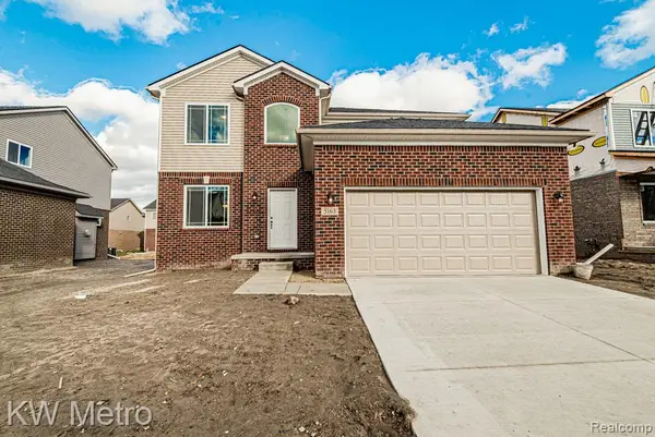 34641 John Bartley Circle, SterlingHeights, MI 48310