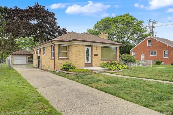 6999 Fenton Street, DearbornHeights, MI 48127