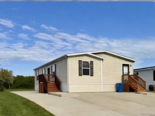 25843 Loudon, Brownstown, MI 48134