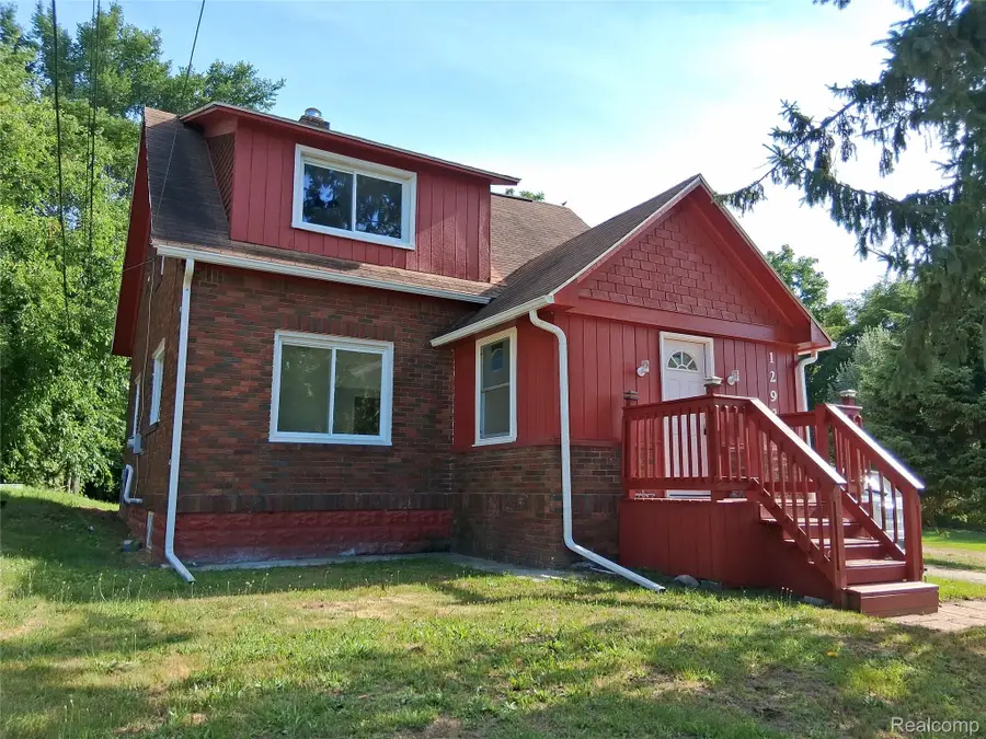 1292 Howard Street N, Genesee, MI 48458 - #2
