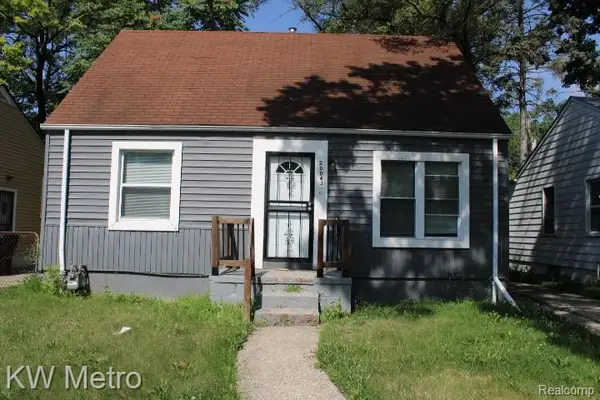 20043 Fenmore Street, Detroit, MI 48235