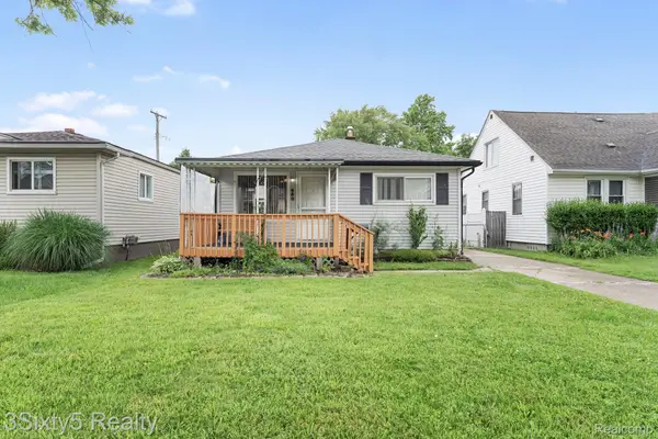 460 Manatee Avenue, HazelPark, MI 48030