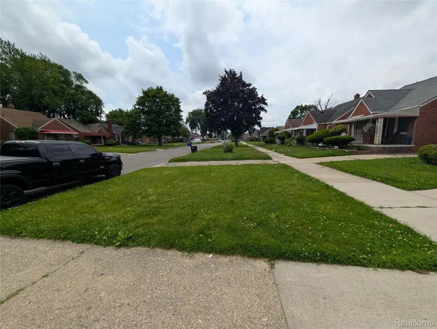 18631 Albion Street, Detroit, MI 48234 - #3