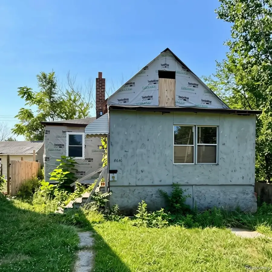 8650 Marcus Street, Detroit, MI 48213 - #3