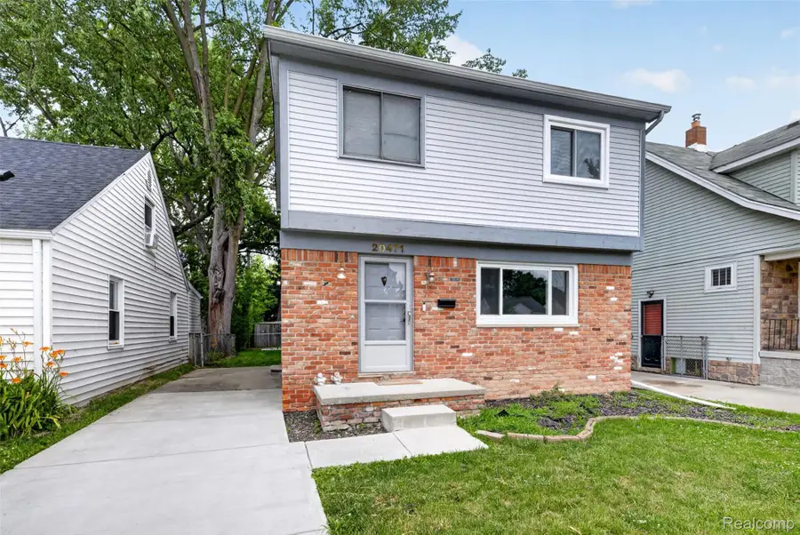 20471 Hollywood Street, Harper Woods, MI 48225 - #2