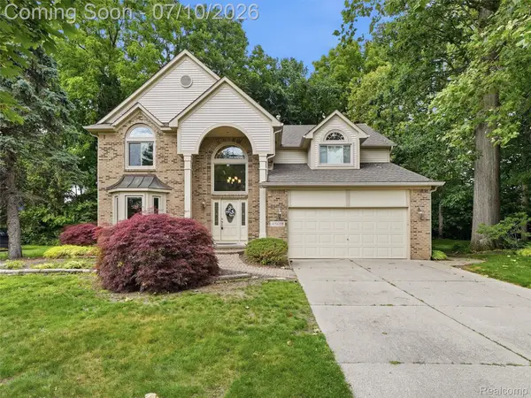 45698 Primrose Court, Plymouth, MI 48170