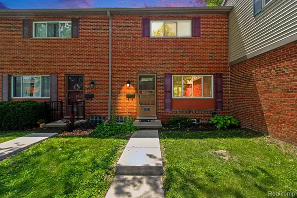3023 Wolverine Drive, AnnArbor, MI 48108