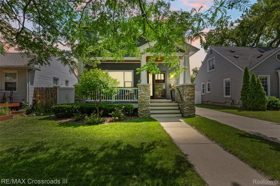 1506 N Altadena Avenue, Royal Oak, MI 48067 - #2