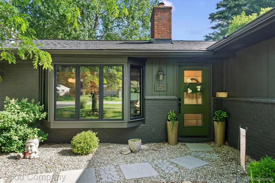 141 Nesbit Lane, Rochester Hills, MI 48309 - #3