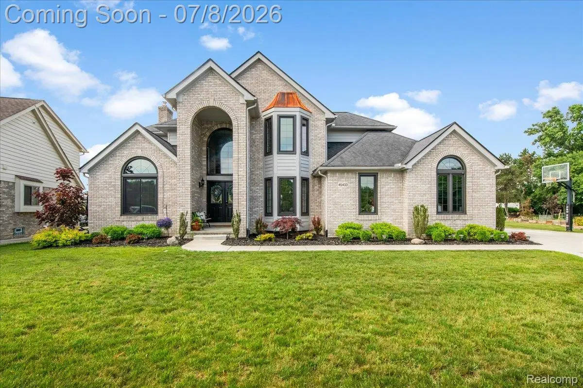 45433 Indian Creek Drive, Canton, MI 48187 - #1