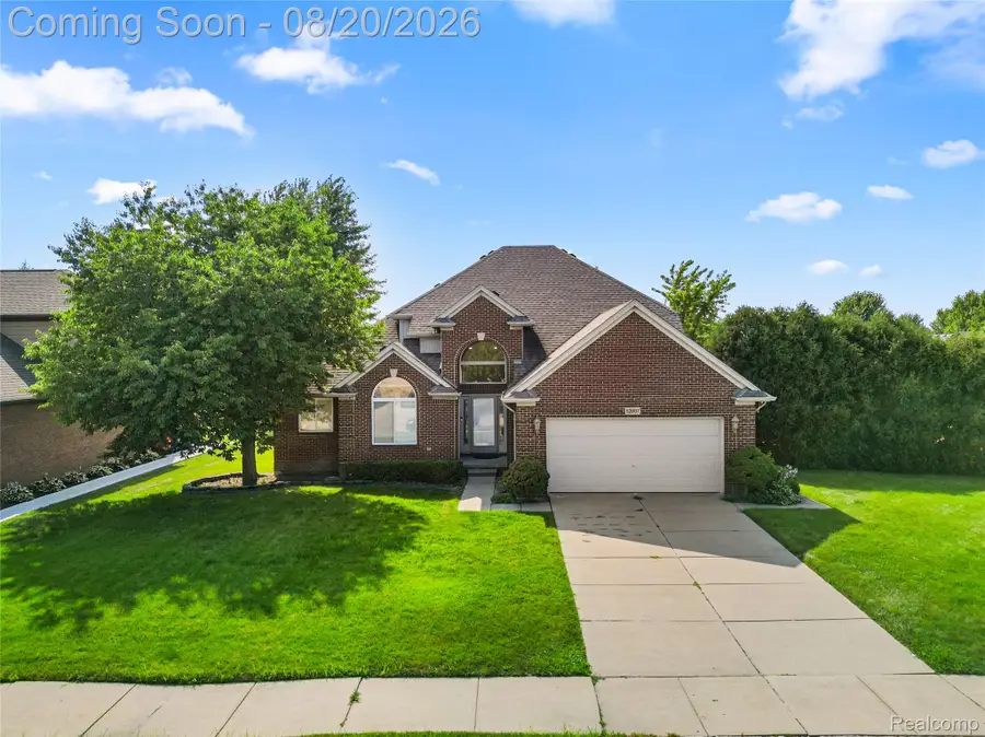 52007 Plum Creek Drive, Chesterfield, MI 48047 - #2
