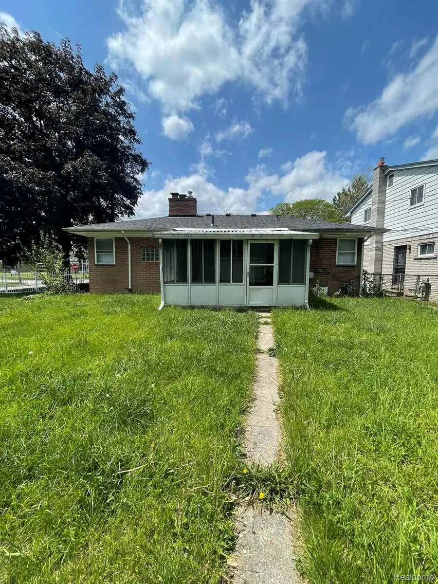 19800 Berg Road, Detroit, MI 48219 - #2