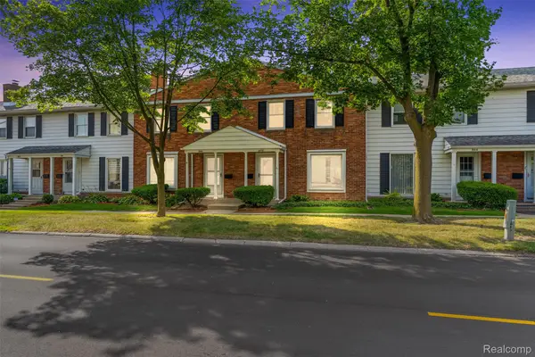 906 E Kearsley Street, Flint, MI 48503