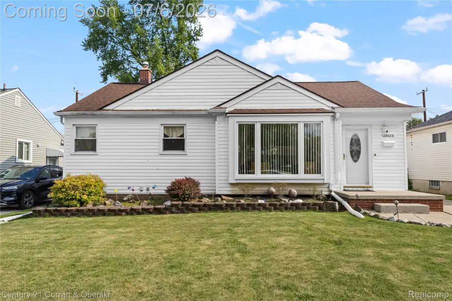 29683 Marquette Street, Garden City, MI 48135 - #2