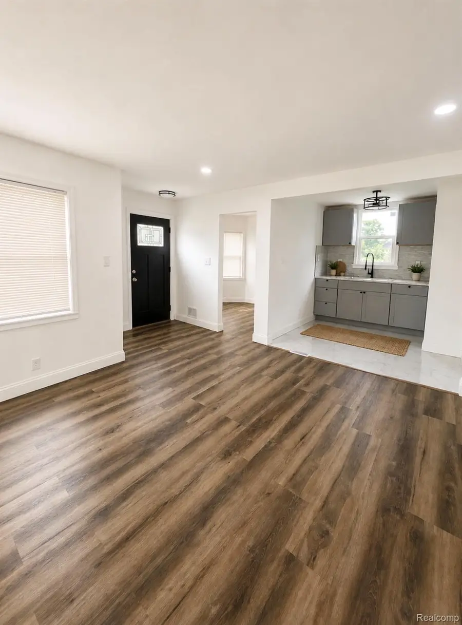 12740 August Street, Detroit, MI 48205 - #2